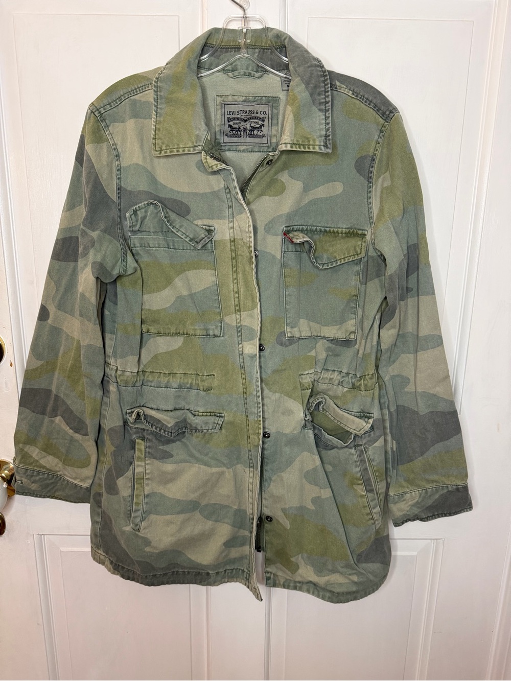 Levi's Women's Green Camo Utility Field Jacket